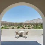 Ambeli 4* Περίβολος