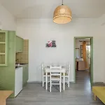 Ambeli 4* Περίβολος