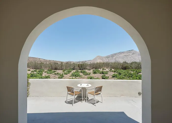 أمبيلي 4* بيريفولّوس