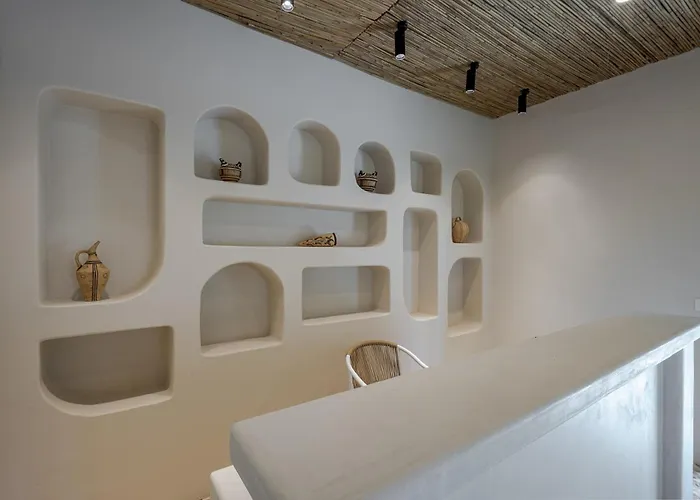 Apartahotel Ambeli Playa de Perivolos