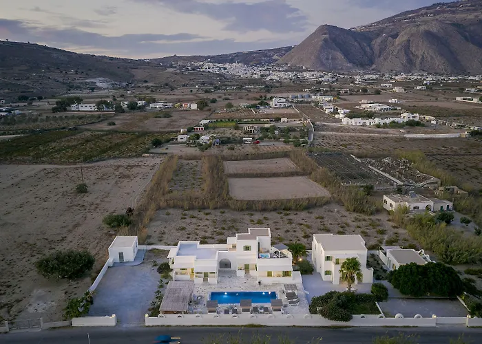 Apartahotel Ambeli 4*