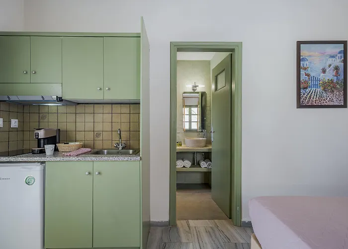 Apartahotel Ambeli Playa de Perivolos