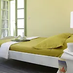 Ambeli 4* Perivolos (Santorini)