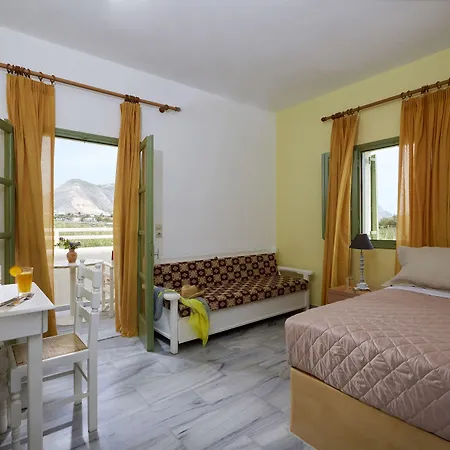 Aparthotel Ambeli Perivolos (Santorini)