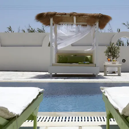 Ambeli Aparthotel Perivolos (Santorini)